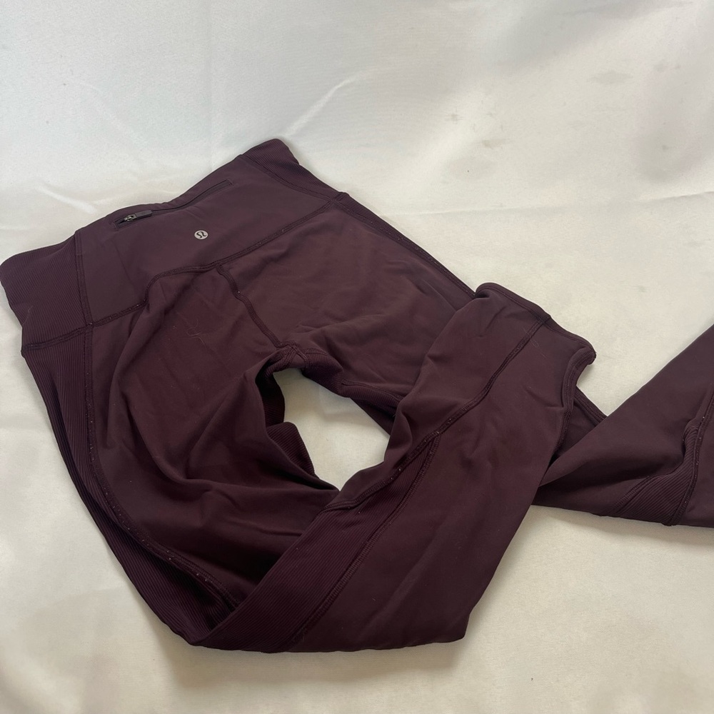Lululemon leggings